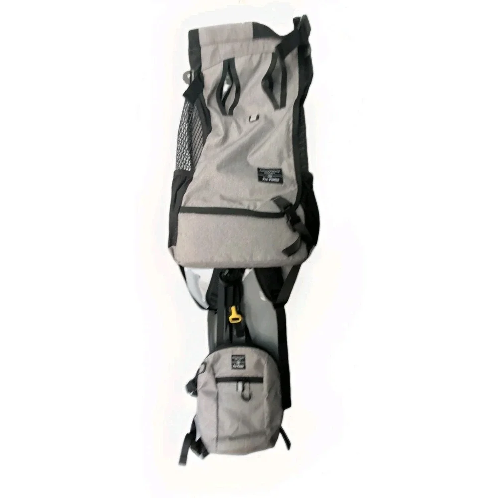 Pro Plums Small Pet Carrier/ Backpack  With Dog Backpack New No Tags